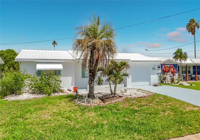 1st image of 12524 5th Iss, Hudson, FL 34667 | MLS# TB8514602