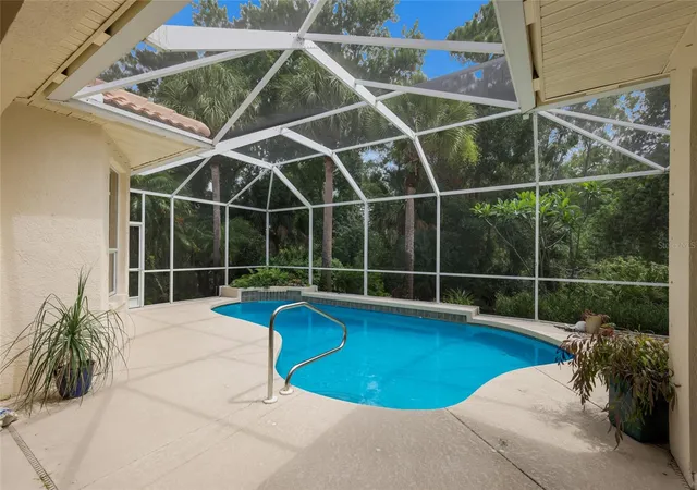 Homes for sale in Lakewood Ranch, FL | 8005 Waterview Blvd, Lakewood Ranch, FL 34202 | MLS# A4695591