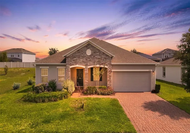 Homes for sale in Apopka, FL | 2524 Carriage Pointe Loop, Apopka, FL 32712 | MLS# O6412761