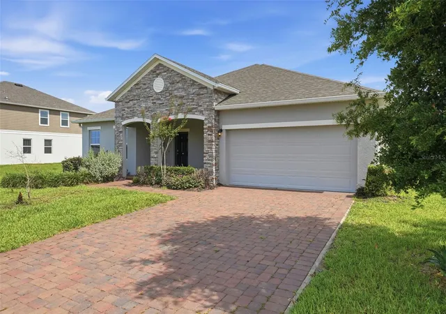 Homes for sale in Apopka, FL | 2524 Carriage Pointe Loop, Apopka, FL 32712 | MLS# O6412761