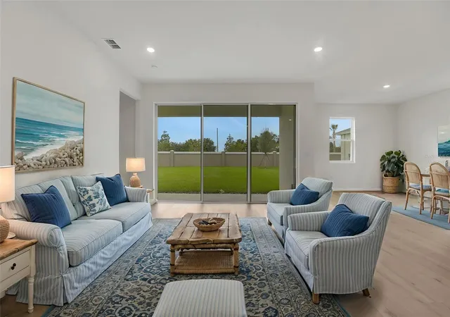 Photo 3 of Single family home for sale at 7831 Glen Lily Pl, Parrish, FL 34219 | MLS# G5113187 | Listing updated on 2026-10-15