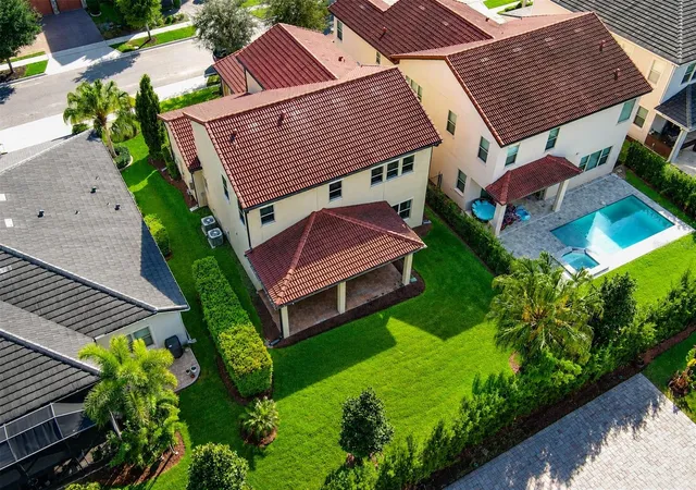 Photo 3 of Single family home for sale at 15149 Canoe Pl, Winter Garden, FL 34787 | MLS# O6412776 | Listing updated on 2026-08-22