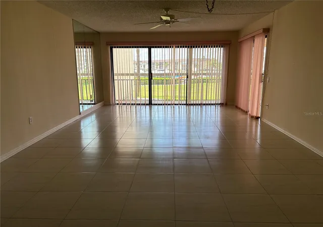 Homes for sale in South Pasadena, FL | 7907 Sailboat Key Blvd S #105, South Pasadena, FL 33707 | MLS# TB8514626