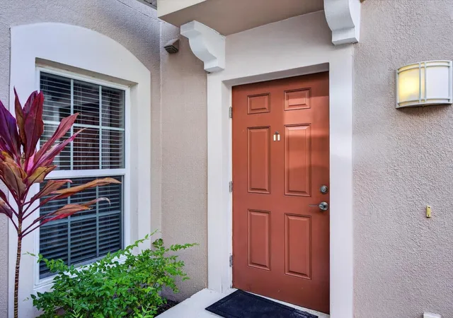 Listing Photo 5 - Condo for sale in building located at 8311 Foster Dr, DAVENPORT, FL 33896