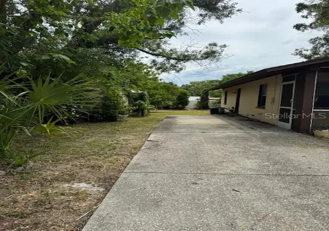 2nd image of 8609 N 13th St, Tampa, FL 33604 | MLS# TB8514657