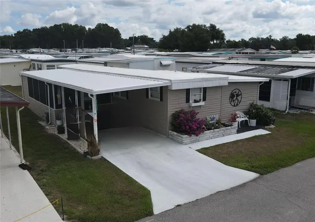 Homes for sale in Zephyrhills, FL | 38533 Lansing Ave, Zephyrhills, FL 33542 | MLS# W7886332