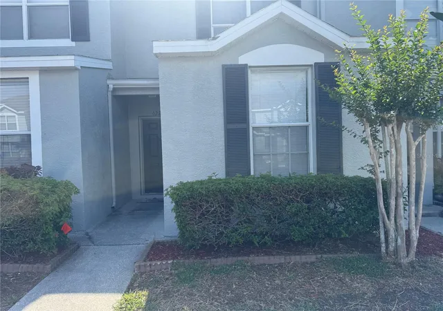 Photo 1 of Sale Pending at 6229 Osprey Lake Cir, Riverview, FL 33578 | MLS# TB8514663 | Listing updated on 2026-10-02
