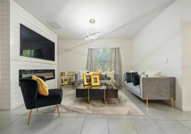 4th image of 160 Hickory Course Loop, Ocala, FL 34472 | MLS# S5151049