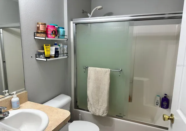 Photo 2 of Single family home for sale at 9 Ranber Pl, Palm Coast, FL 32164 | MLS# FC318963 | Listing updated on 2026-09-02