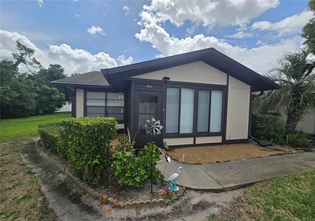 Homes for sale in Zephyrhills, FL | 4632 Blossom Blvd #4632, Zephyrhills, FL 33542 | MLS# A4695613