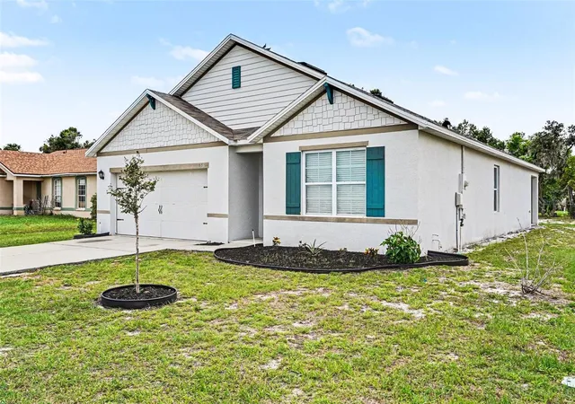 Photo 3 of Single family home for sale at 996 Summer Glen Dr, Winter Haven, FL 33880 | MLS# O6412843 | Listing updated on 2026-08-07