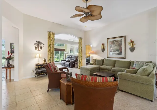 Photo 3 of Single family home for sale at 21325 Royal Troon Dr, Leesburg, FL 34748 | MLS# O6412866 | Listing updated on 2026-09-29