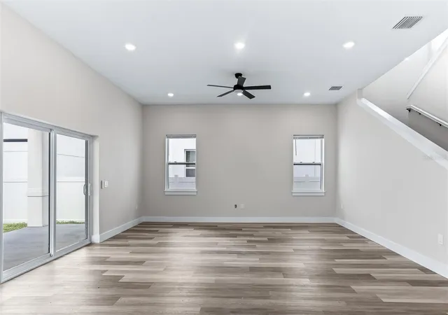 Photo 4 of Single family home for sale at 816 46th Avenue N, St Petersburg, FL 33703 | MLS# TB8514721 | Listing updated on 2026-10-19