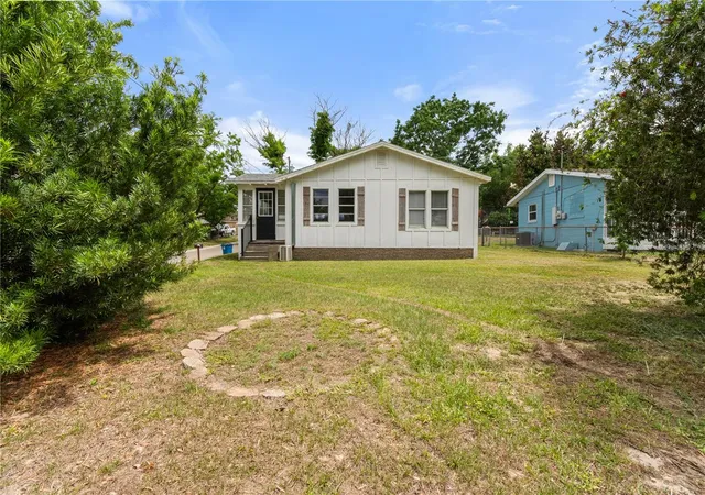 16th image of 301 Weaver Ave, Lake Wales, FL 33853 | MLS# L4962386
