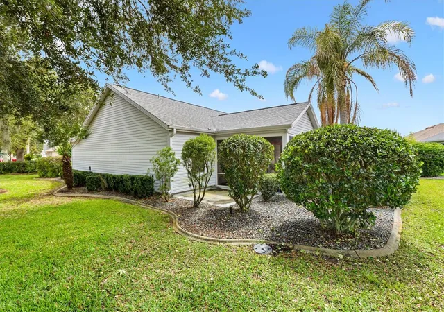 Homes for sale in The Villages, FL | 3108 Melville Loop, The Villages, FL 32162 | MLS# OM725839