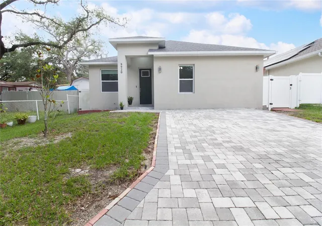 Homes for sale in Tampa, FL | 8920 N Newport Ave, Tampa, FL 33604 | MLS# TB8514746