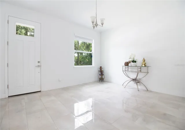 Homes for sale in Tampa, FL | 8920 N Newport Ave, Tampa, FL 33604 | MLS# TB8514746