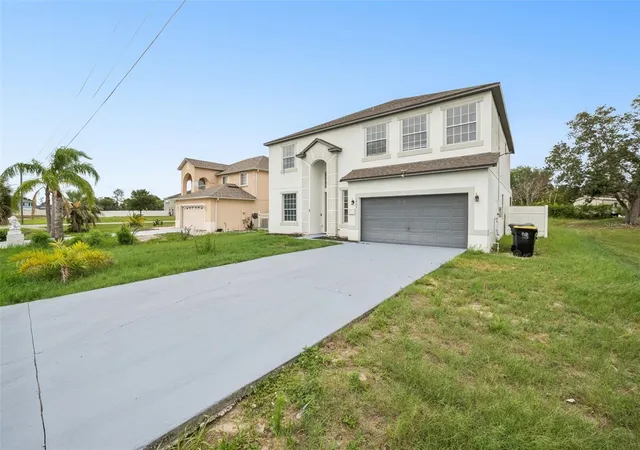 Photo 4 of Single family home for sale at 1853 Superior Ct, Kissimmee, FL 34759 | MLS# O6412910 | Listing updated on 2026-08-25