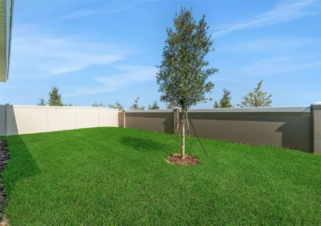 Photo 3 of Single family home for sale at 8124 Sunny Point Trl, Parrish, FL 34219 | MLS# G5113204 | Listing updated on 2026-10-02