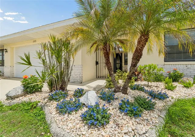 Homes for sale in Sun City Center, FL | 1915 W Del Webb Blvd, Sun City Center, FL 33573 | MLS# TB8514760