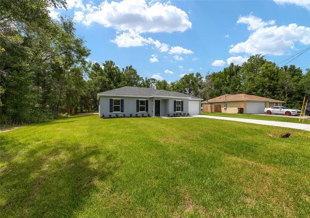 Photo 3 of Single family home for sale at 94 Dogwood Dr Loop, Ocala, FL 34472 | MLS# OM725844 | Listing updated on 2026-09-18