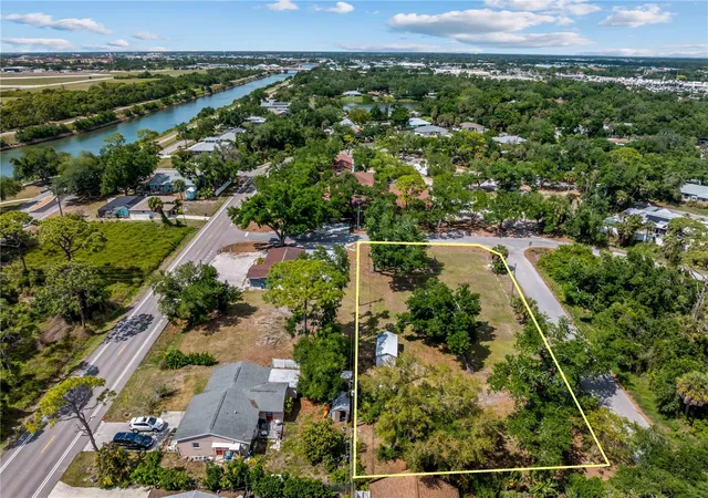 Photo 3 of Land for sale at Dawn Dr, Venice, FL 34293 | MLS# N6144559 | Listing updated on 2026-08-21