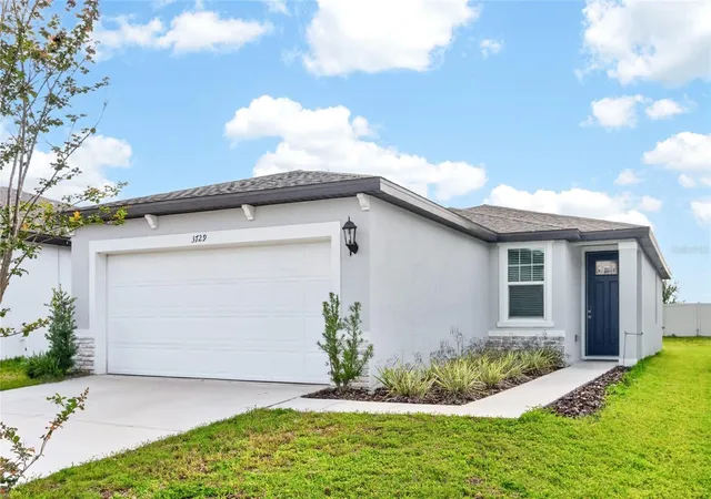 2nd image of 3729 Radiant Mountain Dr, Plant City, FL 33565 | MLS# TB8514771