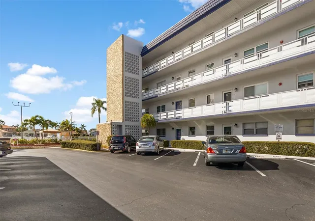 Homes for sale in Gulfport, FL | 5955 30th Ave S #202, Gulfport, FL 33707 | MLS# TB8514786