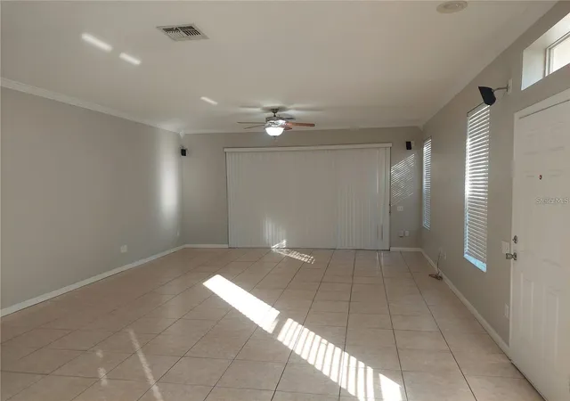 Photo 3 of Townhouse for sale at 6080 Twain St #106, Orlando, FL 32835 | MLS# S5151075 | Listing updated on 2026-08-20