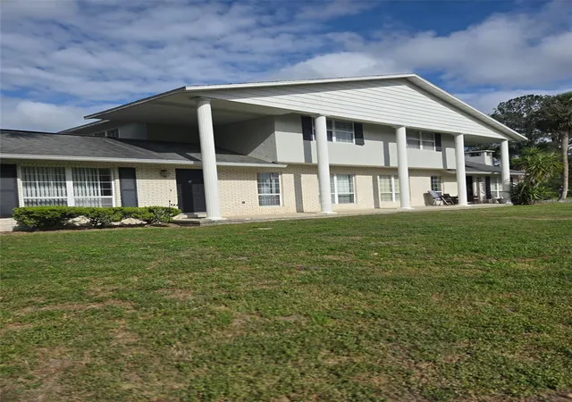 1st image of 4343 Nw 80th Ave #2, Ocala, FL 34482 | MLS# G5113213