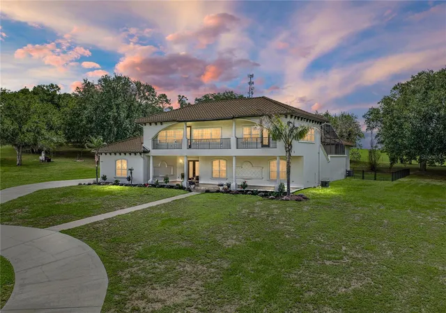 Homes for sale in Dade City, FL | 37624 Sky Ridge Cir, Dade City, FL 33525 | MLS# TB8514797