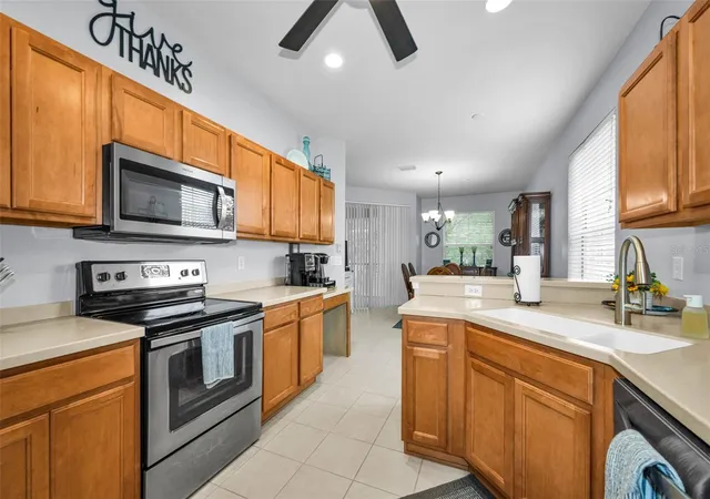 2nd image of 889 Lantern Way, Clearwater, FL 33765 | MLS# TB8514828