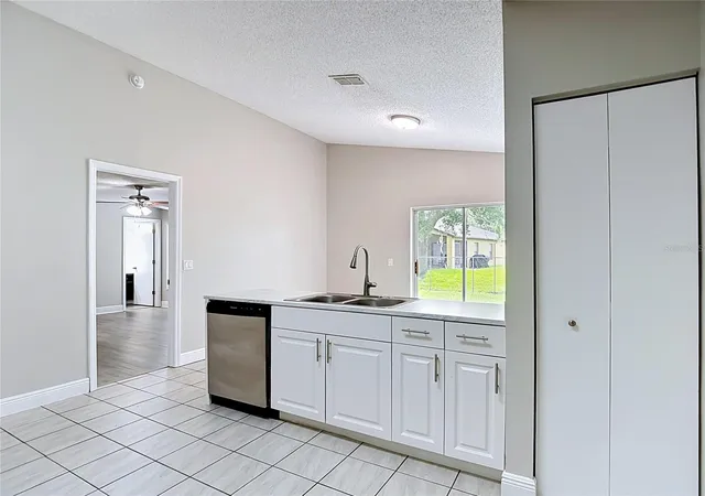 Photo 4 of Single family home for sale at 7834 Chadwick Dr, New Port Richey, FL 34654 | MLS# C7526865 | Listing updated on 2026-09-03