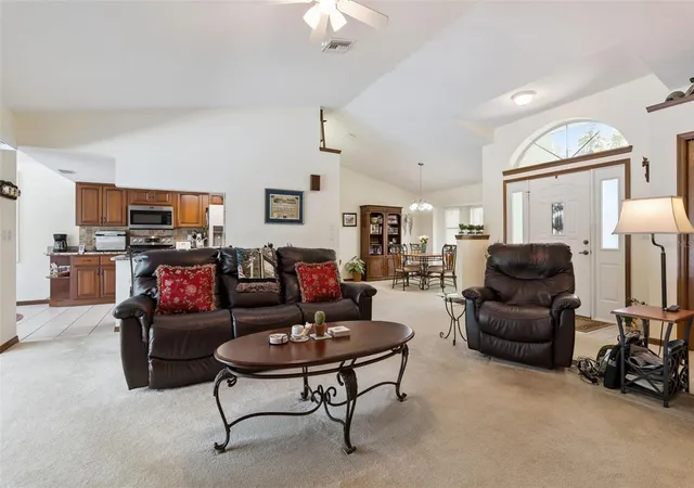 Homes for sale in Tavares, FL | 28646 Tammi Dr, Tavares, FL 32778 | MLS# O6413000