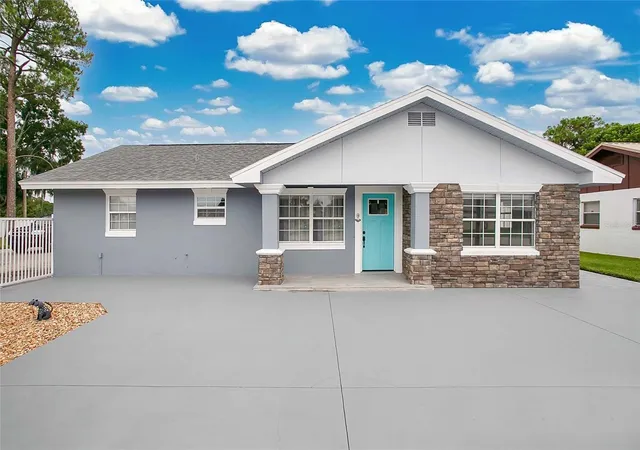 1st image of 614 Sidney Cir, Winter Haven, FL 33880 | MLS# O6413011