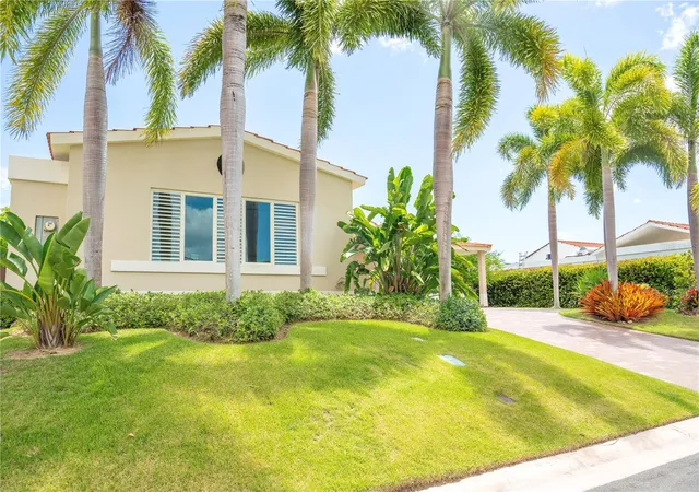 Photo 2 of Single family home for sale at 302 Camino De Los Cedros, Dorado, PR 00646 | MLS# PR9121765 | Listing updated on 2026-09-04
