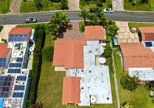 Photo 3 of Sale Pending at 302 Camino De Los Cedros, Dorado, PR 00646 | MLS# PR9121765 | Listing updated on 2026-10-14