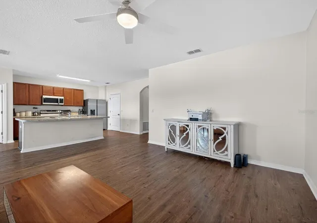 3rd image of 16701 Broadford Ln, Clermont, FL 34714 | MLS# O6413020