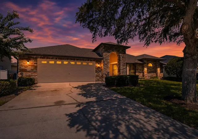 Photo 3 of Single family home for sale at 122 Lena Ann Dr, Saint Cloud, FL 34771 | MLS# O6413040 | Listing updated on 2026-10-20