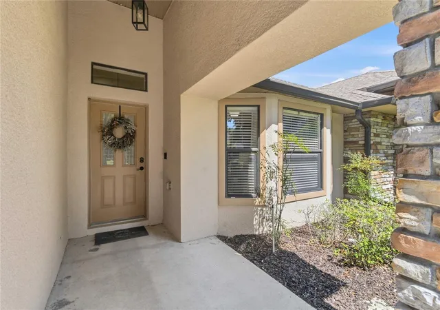Photo 3 of Single family home for sale at 122 Lena Ann Dr, Saint Cloud, FL 34771 | MLS# O6413040 | Listing updated on 2026-10-20