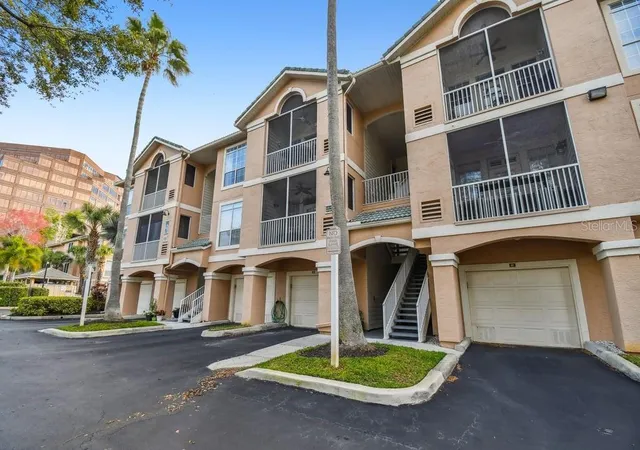 5th image of 4304 Bay Clb Cir, TAMPA, FL 33607