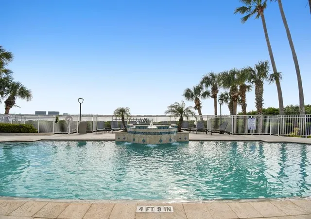 4th image of 4304 Bay Clb Cir, TAMPA, FL 33607
