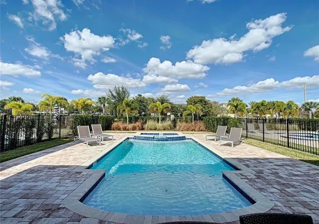Photo 1 of Single family home for sale at 448 Southfield St, Kissimmee, FL 34747 | MLS# S5151092 | Listing updated on 2026-10-16
