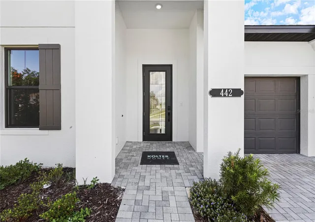 4th image of 442 Turin Wy, Lady Lake, FL 32159 | MLS# W7886348