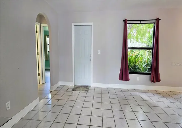 Photo 4 of Single family home for sale at 1031 Averly St, Fort Myers, FL 33919 | MLS# TB8514878 | Listing updated on 2026-10-06