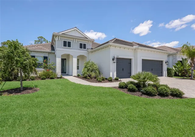 Photo 1 of Single family home for sale at 2493 Paradise Plum Dr, Sarasota, FL 34240 | MLS# A4695696 | Listing updated on 2026-08-13