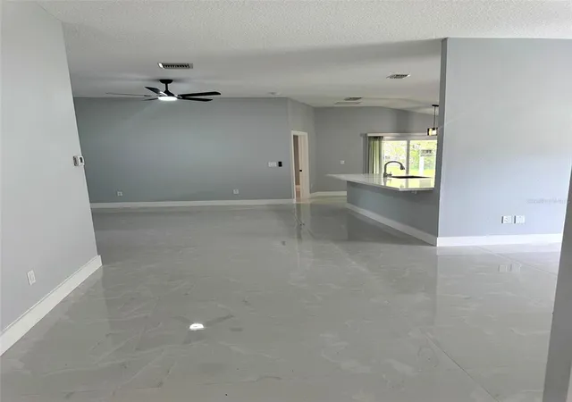 2nd image of 12 N Reynolds Pl, Palm Coast, FL 32164 | MLS# FC318983