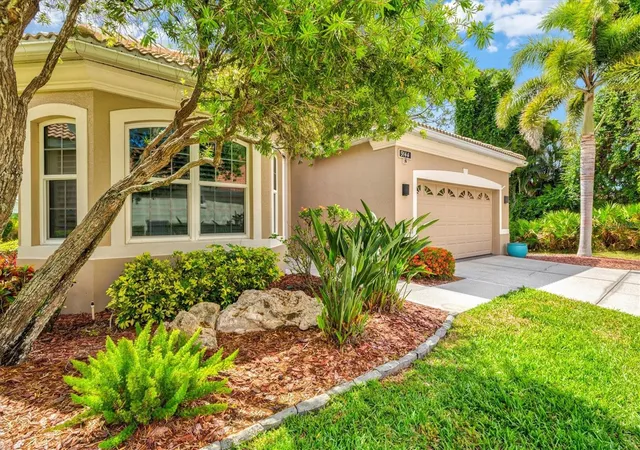 Photo 3 of Single family home for sale at 9144 Willow Brk Dr, Sarasota, FL 34238 | MLS# A4695699 | Listing updated on 2026-06-20