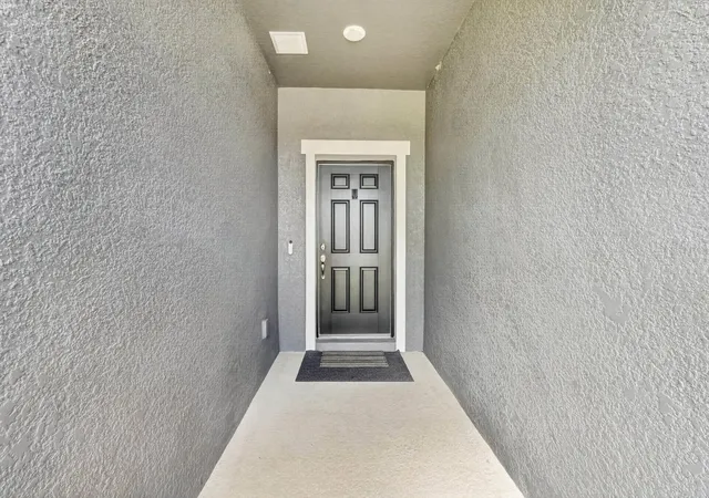 Photo 3 of Single family home for sale at 1615 Meadowlark Dr, Deltona, FL 32725 | MLS# V4949417 | Listing updated on 2026-10-07