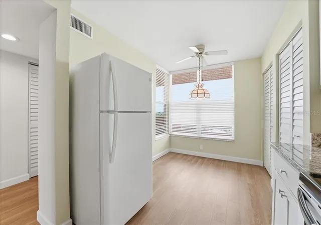 5th image of 4550 Pinebrook Cir #506, Bradenton, FL 34209 | MLS# A4695709
